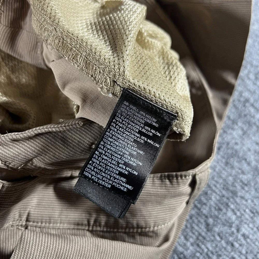The North Face Rockaway Shorts Mens 38 Beige Hiking‎ Shorts